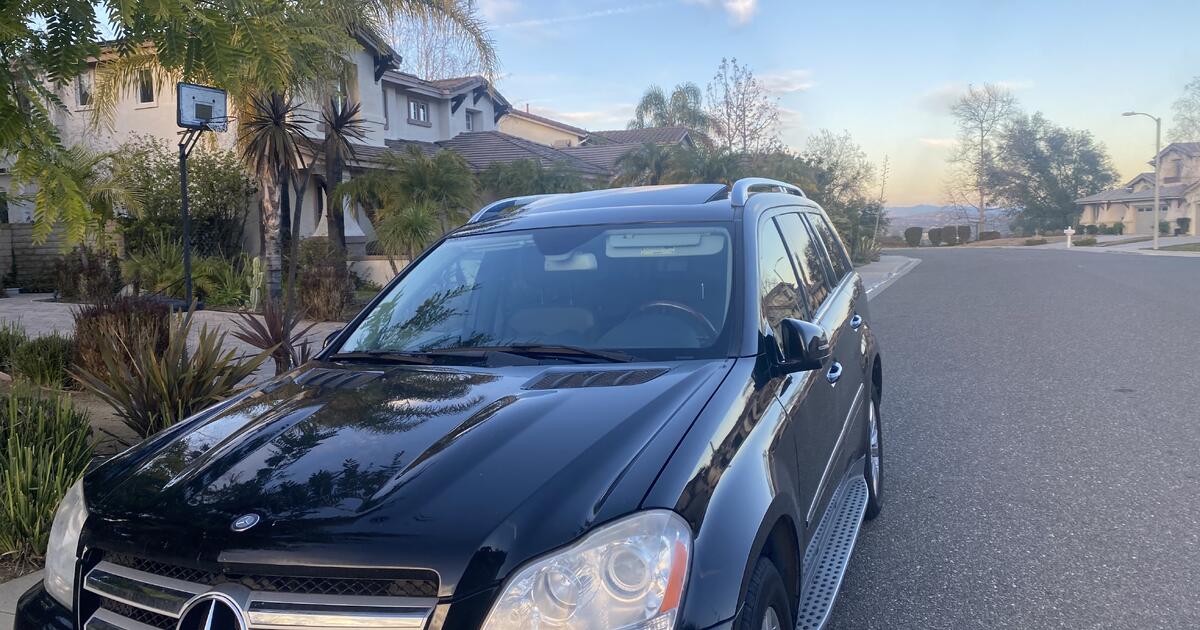 Mercedes’ GL450 SUV on sale for 8330 in Thousand Oaks, CA For Sale