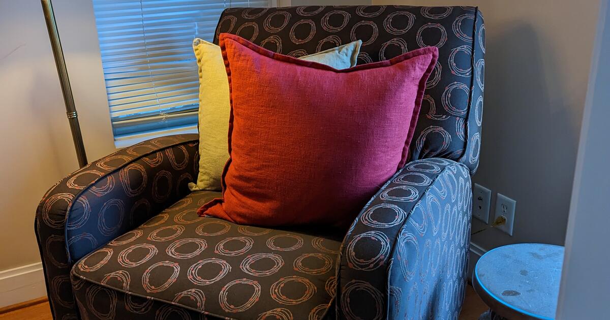 brown recliner chair for 50 in Louisville, KY Finds — Nextdoor