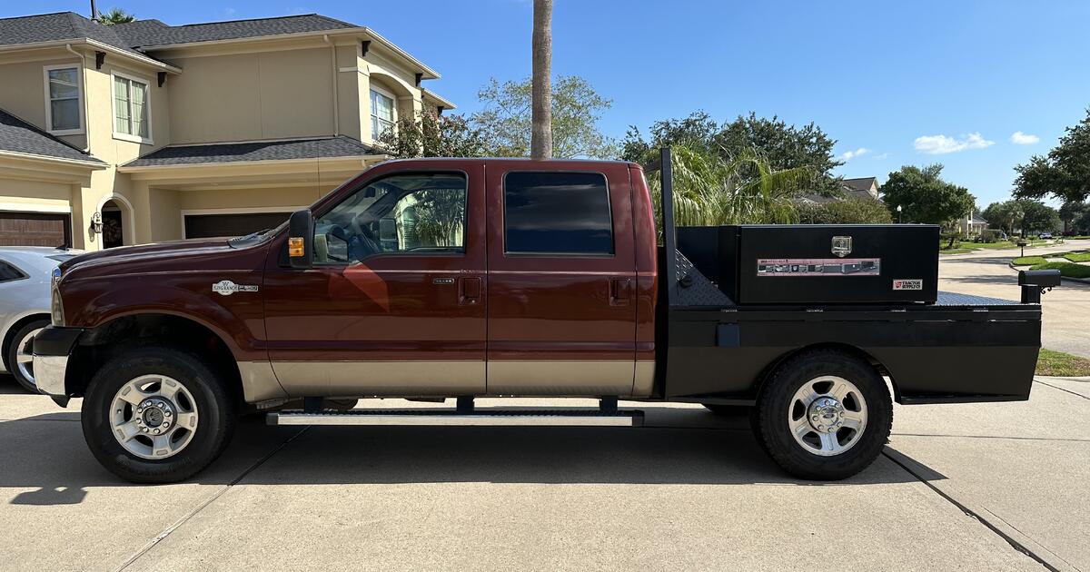 2006 FORD F350 SUPER DUTY 4X4 CREW CAB, KING RANCH FLATBED TRUCK for