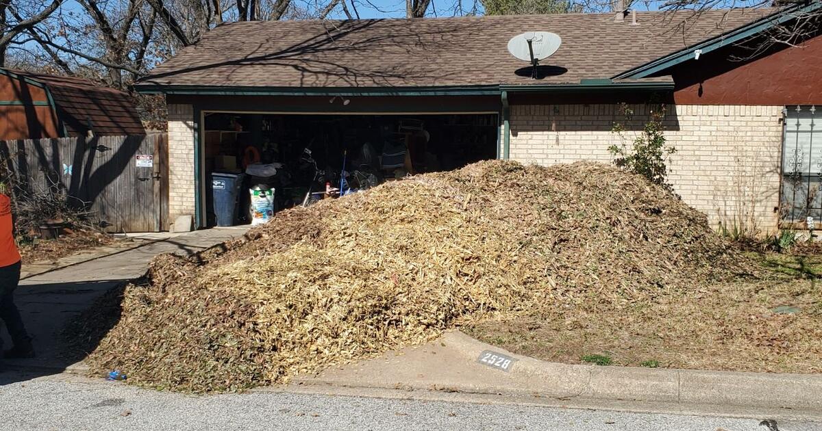 FREE Chip Drop FREE MULCH for Free in Fort Worth, TX For Sale & Free