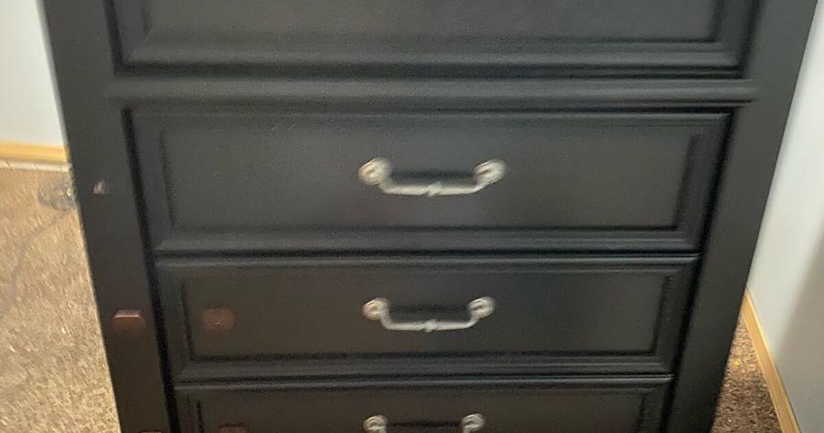 Dresser for Free in Sacramento, CA For Sale & Free — Nextdoor