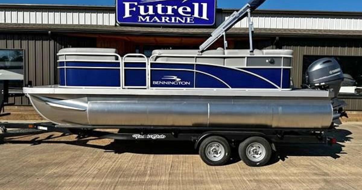 2024 20 Bennington Pontoon 22 Hours Mint Condition For 35000 In   49b5bf2d6a0b5388c2c005ef57dd850c .crop1200x630 