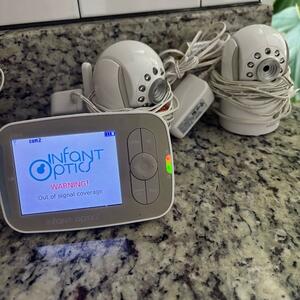 Infant Optics Baby Monitor