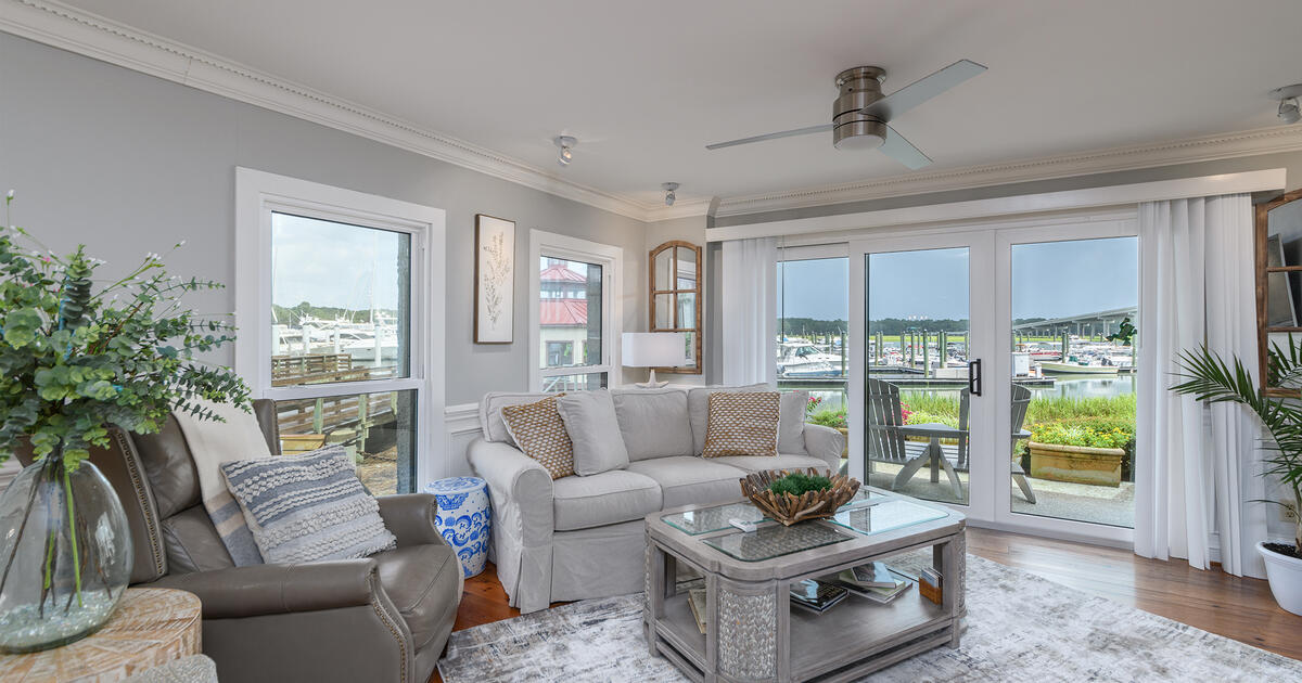 **JUST REDUCED** Waterfront Palmetto Bay Condo with Incredible Views! for 499000 in