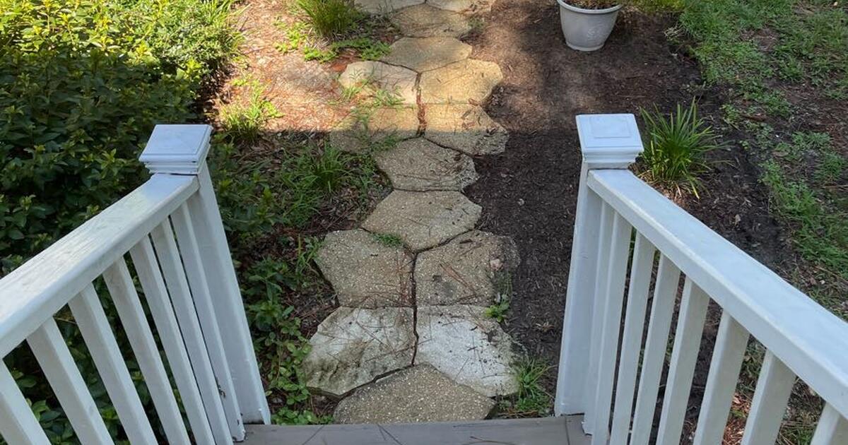 Stepping stones for 1 in Jacksonville, FL For Sale & Free — Nextdoor