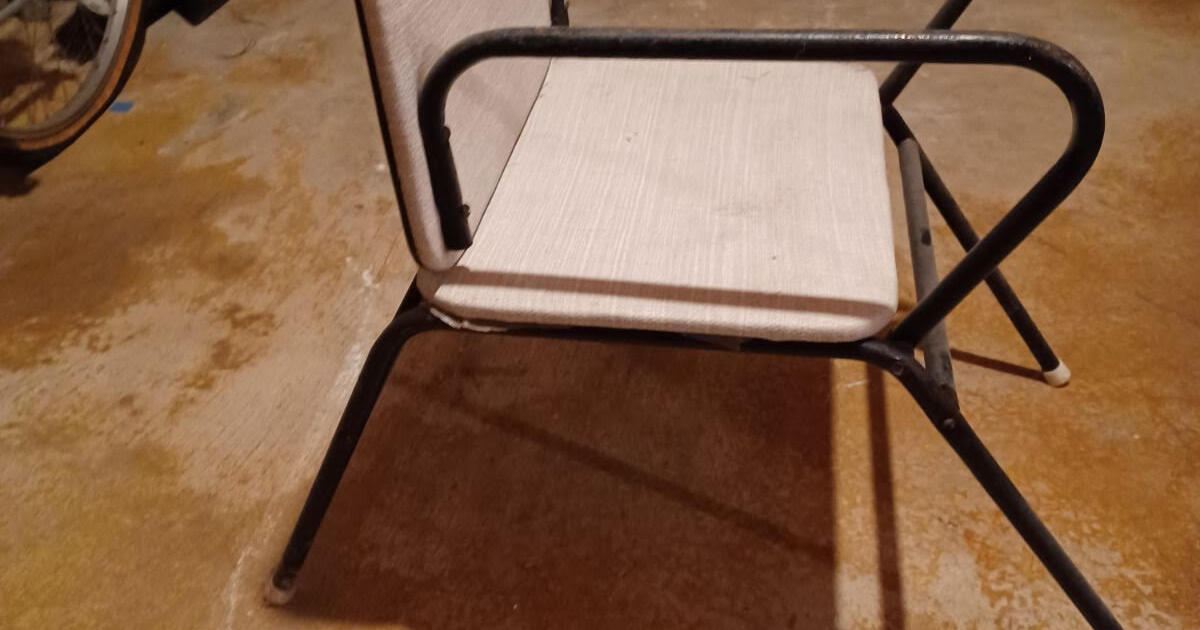 child's chair that desk for Free in Acton, MA For Sale & Free