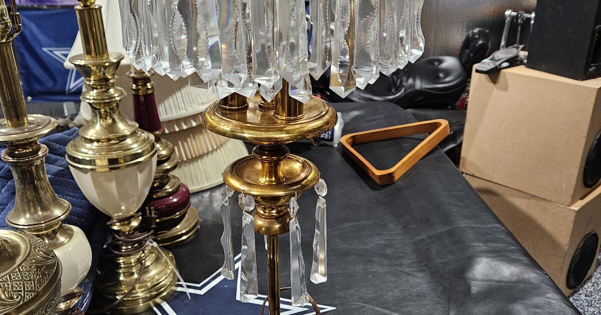 Lamps and lamp shades for sale! for 25 in Edina, MN For Sale & Free