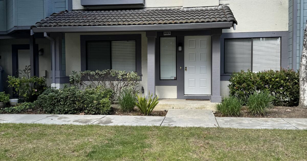 Townhome for Rent in Ardenwood for 3250 in Fremont, CA For Sale