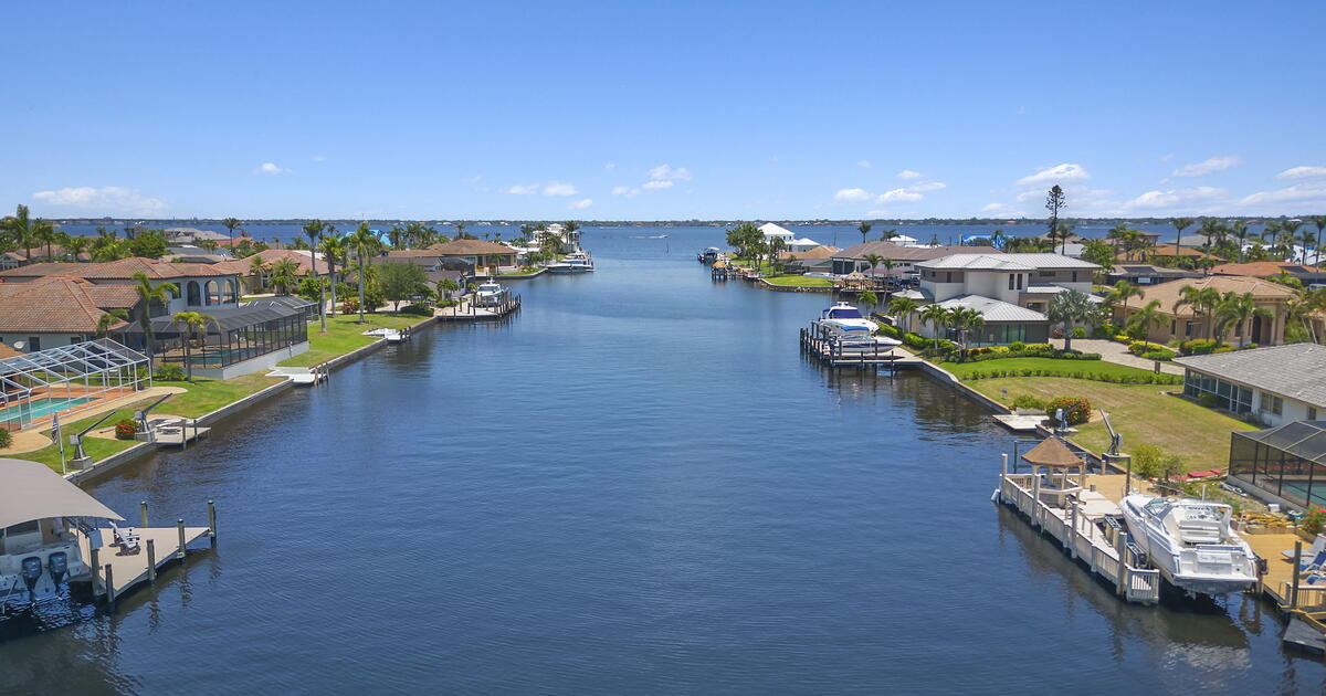 Gulf Access Property For Sale for 649000 in Cape Coral, FL For Sale & Free — Nextdoor