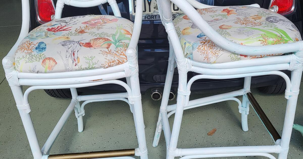 2 Barstools for Free in Naples, FL For Sale & Free — Nextdoor
