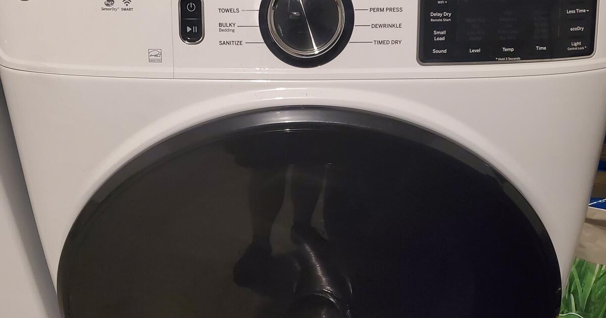 GE PROFILE dryer (Gas) for 100 in Magnolia, TX For Sale & Free