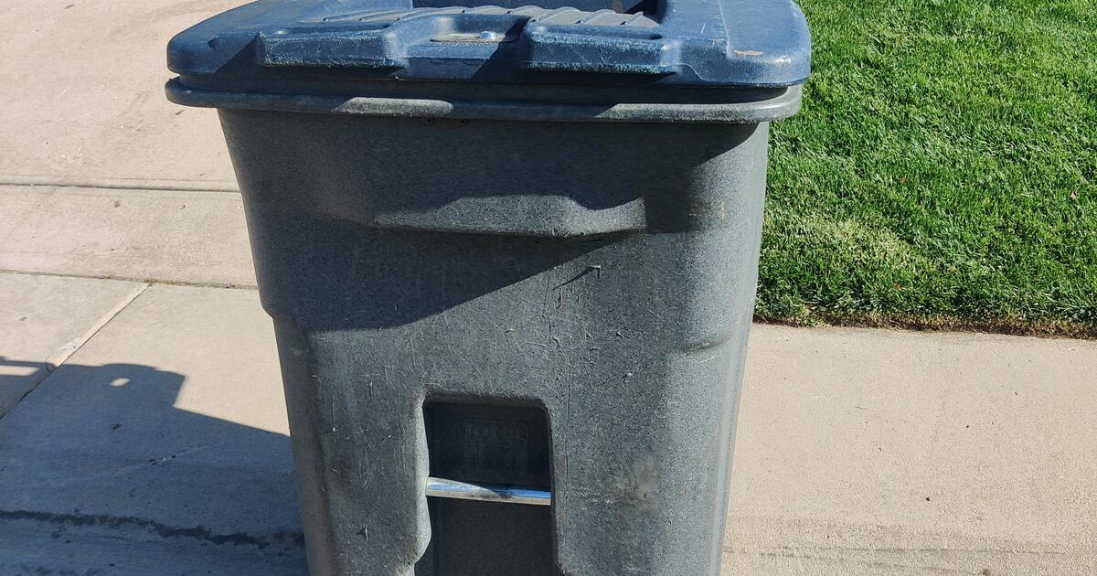 Free Garbage Can for Free in Littleton, CO For Sale & Free — Nextdoor