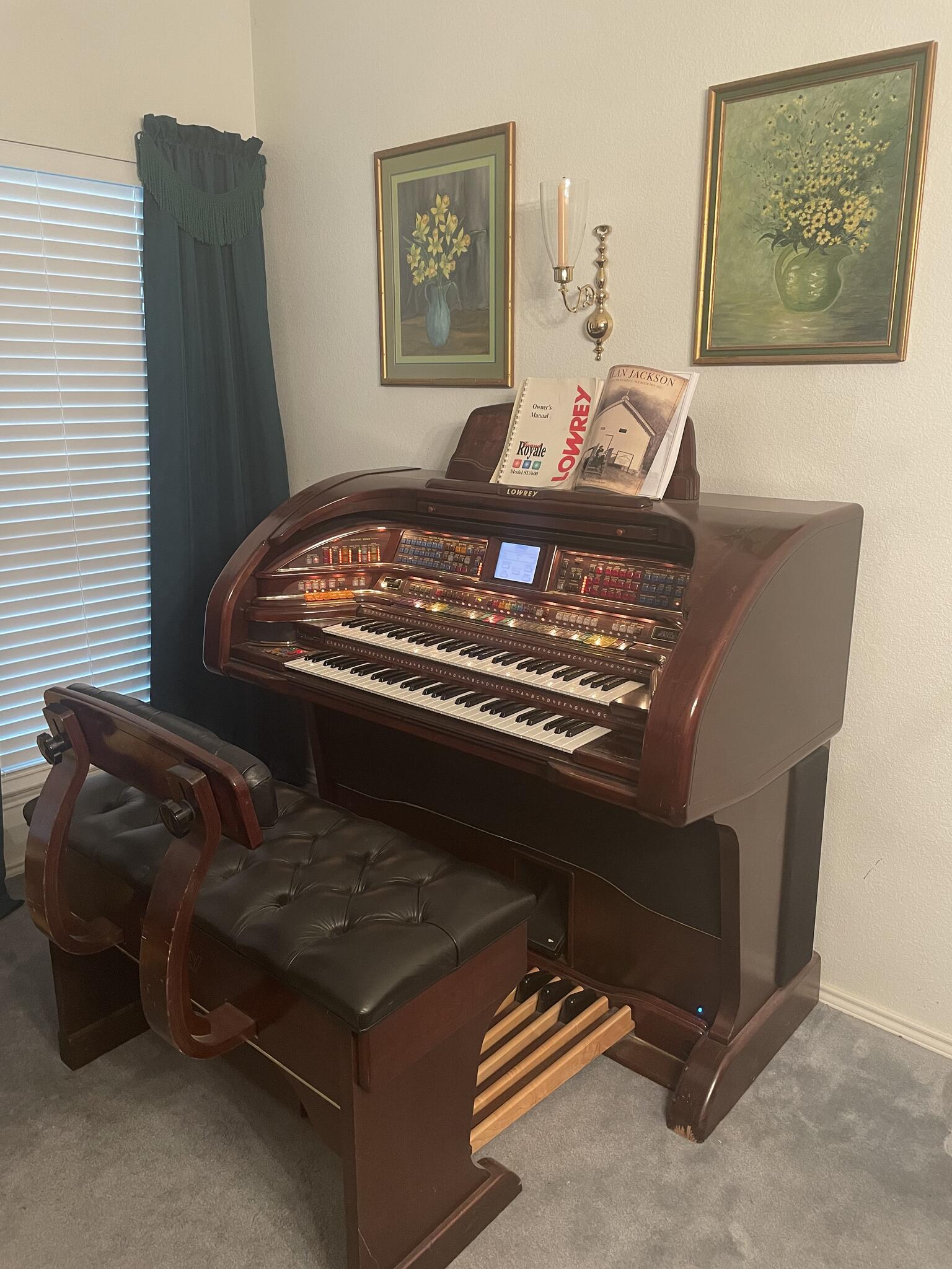 Lowrey SU600 Grand Royale Organ for $700 in Fort Worth, TX | For Sale ...