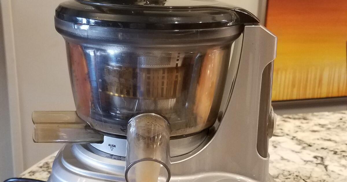 Breville Masticating Juicer for 100 in Elgin, IL For Sale & Free