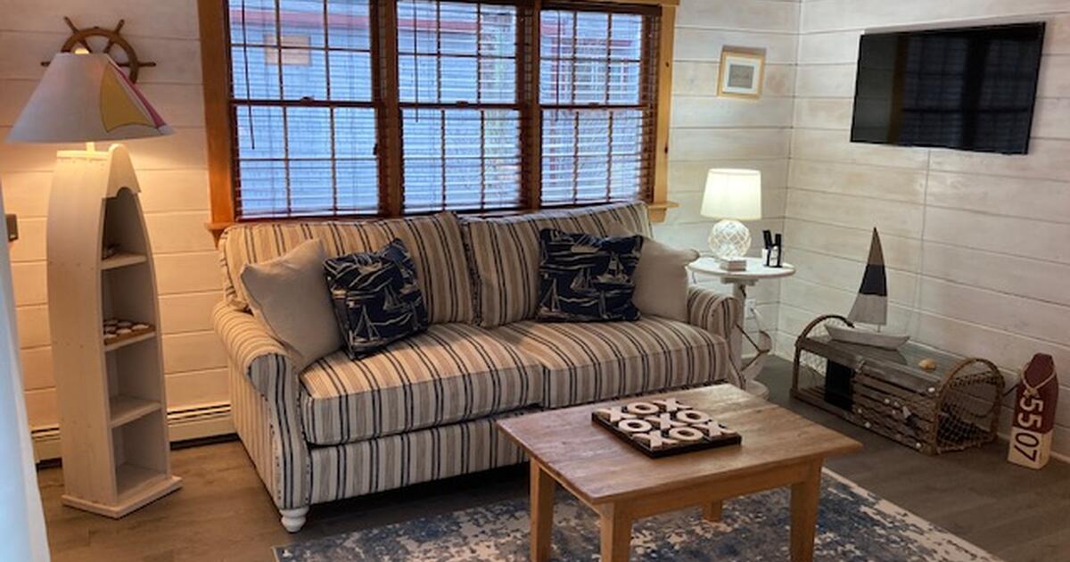 Cape Cod Sweet Spot Vacation Rental for 1500 in Worcester, MA For Sale & Free — Nextdoor