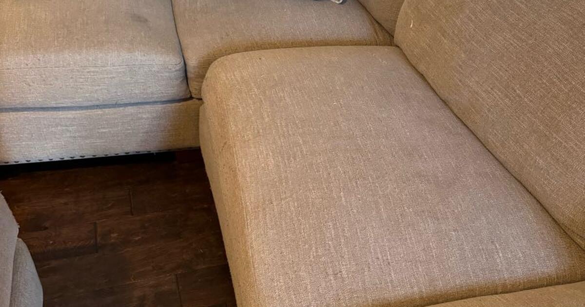 Free Gray Sectional Couch for Free in Tallahassee, FL For Sale & Free — Nextdoor