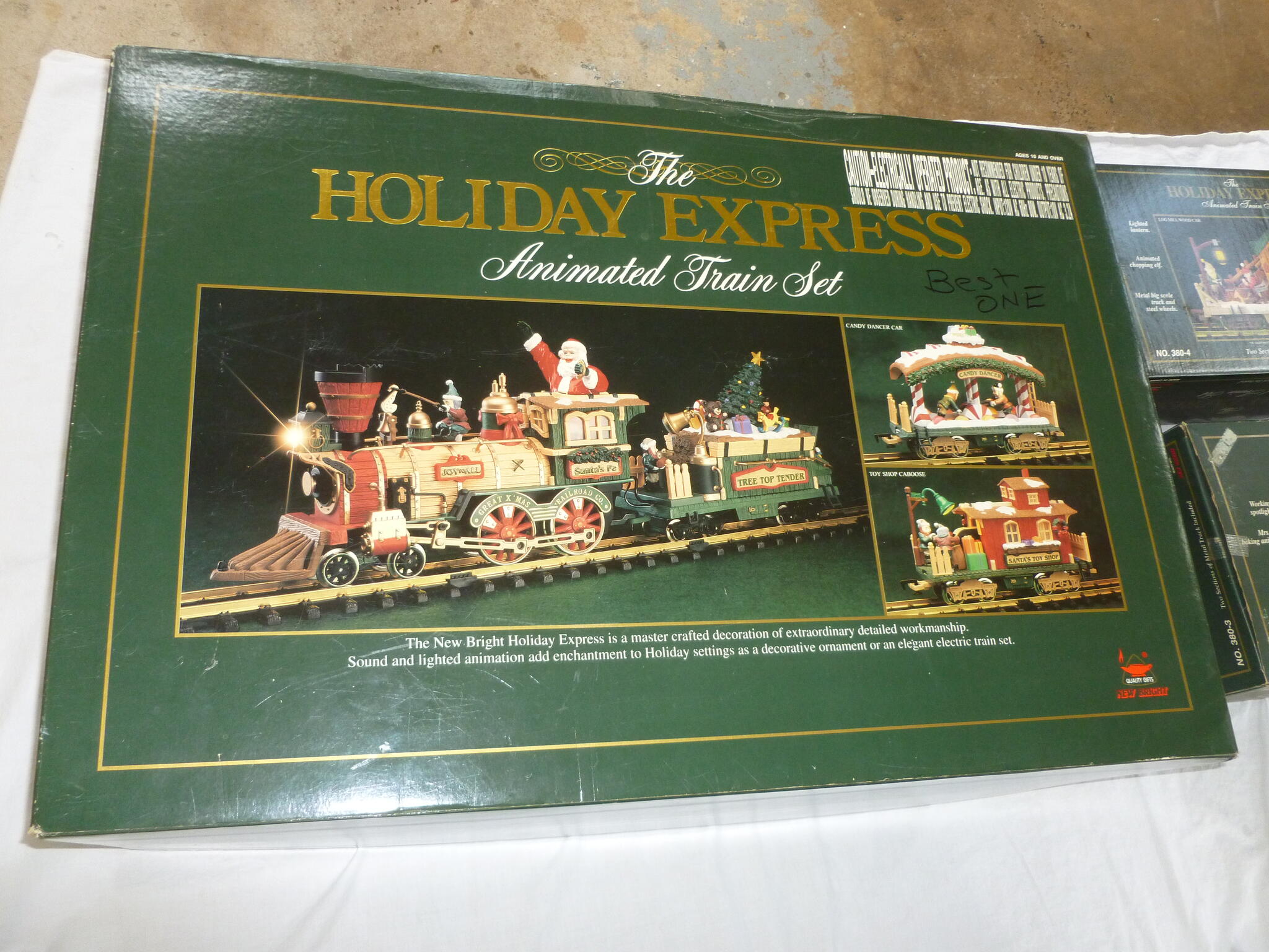 New bright holiday express animated train set sales 380