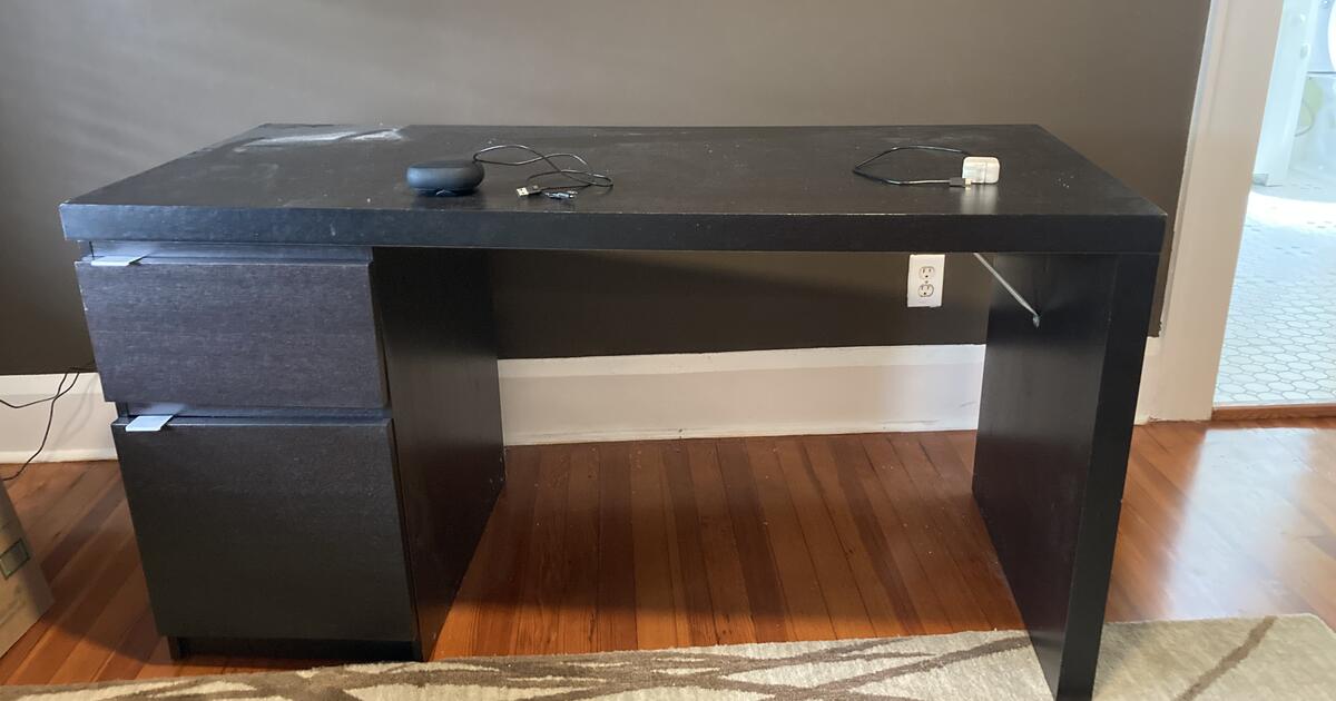 Moving- Free IKEA Desk for Free in Palm Springs, CA | Finds — Nextdoor