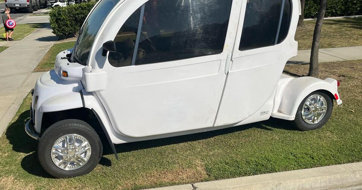 Golf cart / gem car for Free in Bakersfield, CA For Sale & Free — Nextdoor