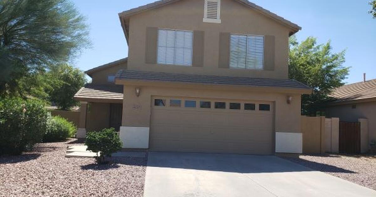 3 Bed /2.5 bath /2 car garage HOME for sale Gilbert AZ for 475000 in