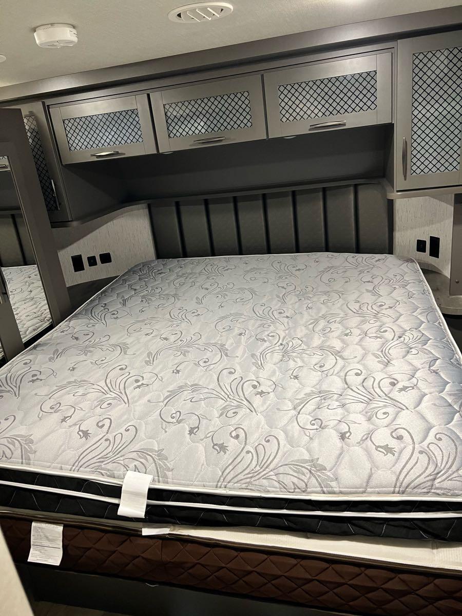 posturepedic beds for sale