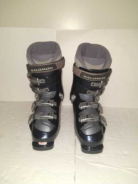 Salomon Evolution 8.0 Ski Boots Women Size 6 1/2 Used For $20 In Atlanta, GA | For Sale & — Nextdoor