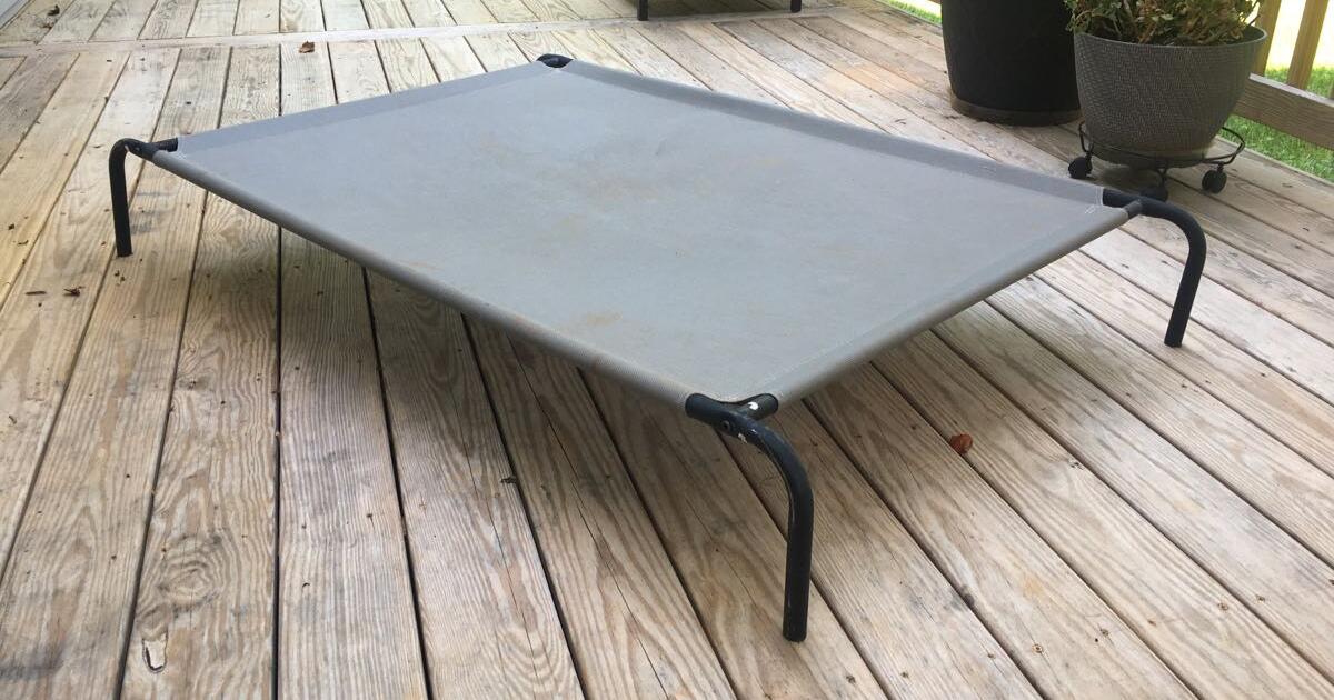 XLarge Dog Platform Bed For 15 In Huntersville NC For Sale Free xlarge-dog-platform-bed-for-15-in-huntersville-nc-for-sale-free