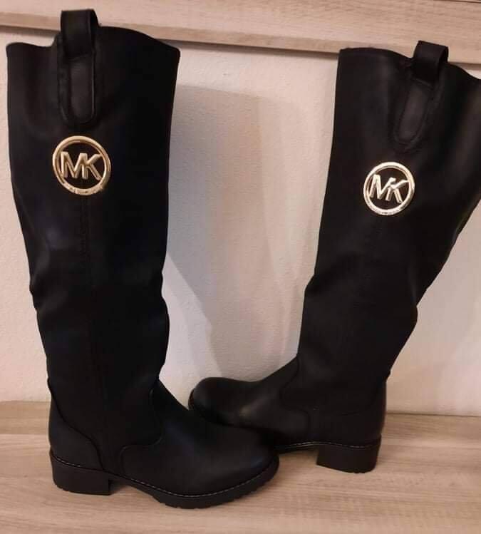 Nieuwe Laarzen Maat 37 Voor 5 € In Haarlem, NH | Vondsten — Nextdoor