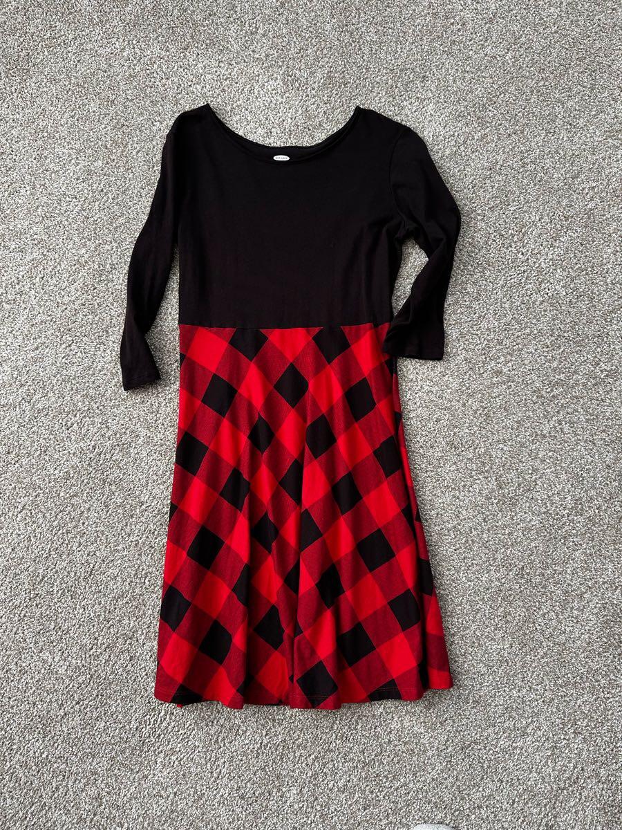 red plaid dress old navy Old Navy Girls Small (6-7) Red Plaid Long Sleeve Smocked Fit & Flare Dress