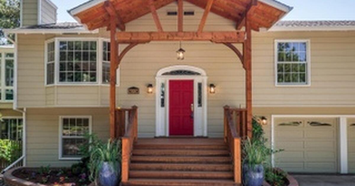 RentFree 3BR Unit within Duplex for Livein Property Manager(s)/Food