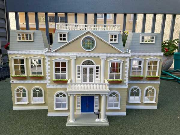 Calico critters online cloverleaf mansion