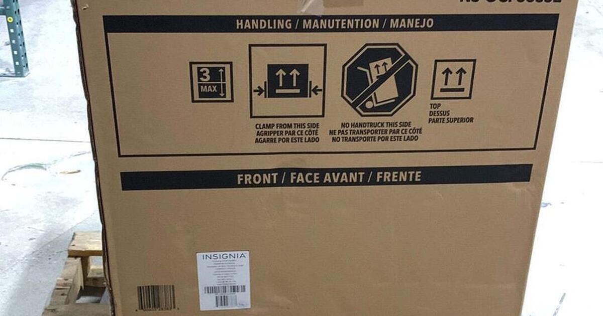 Insignia 5.4 Cu. Ft. Indoor/Outdoor Mini Fridge Stainless Steel for 500 in Minneapolis, MN