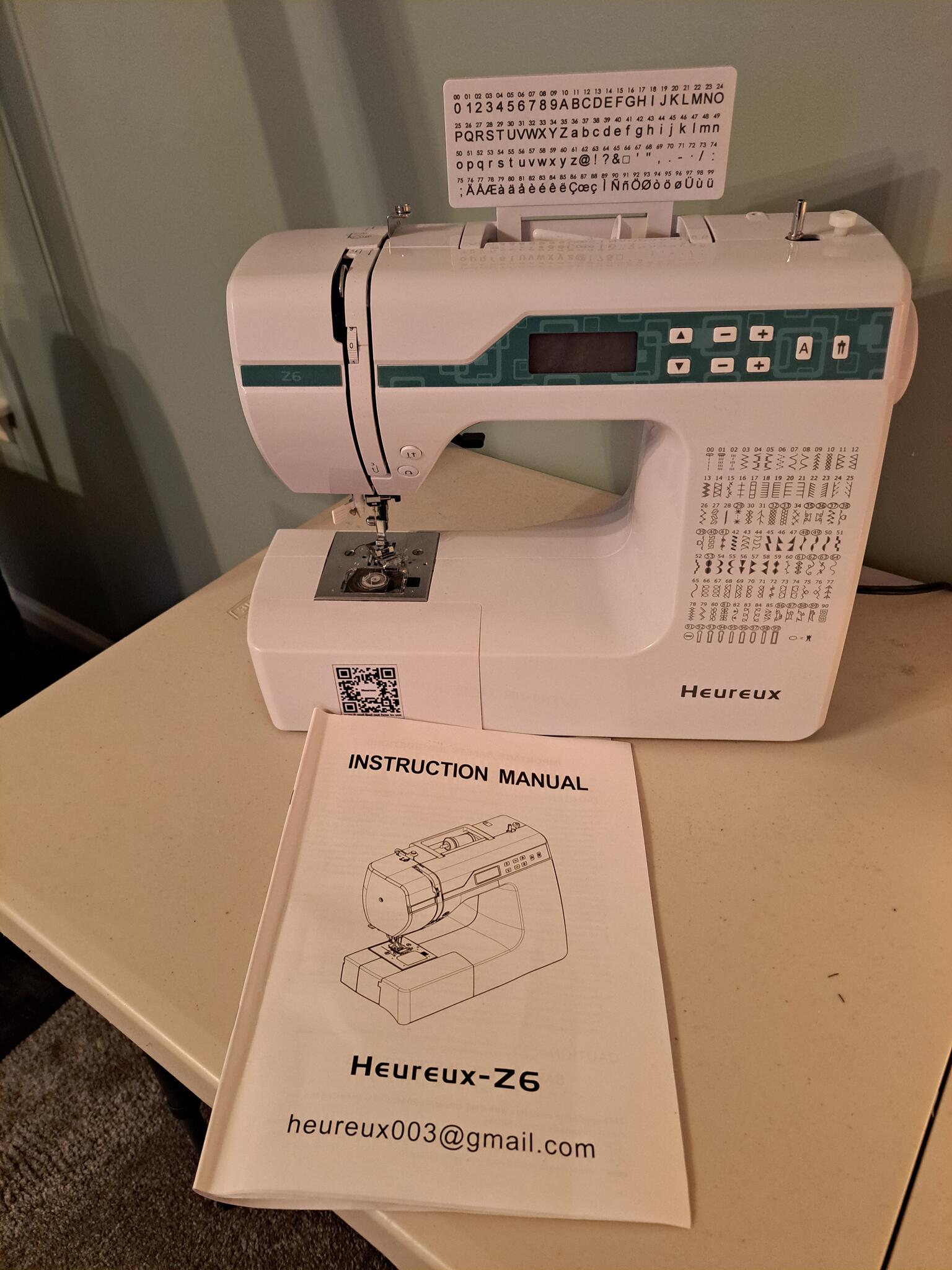 HeureuxZ6 Sewing Machine for 100 in Fleming Island, FL For Sale