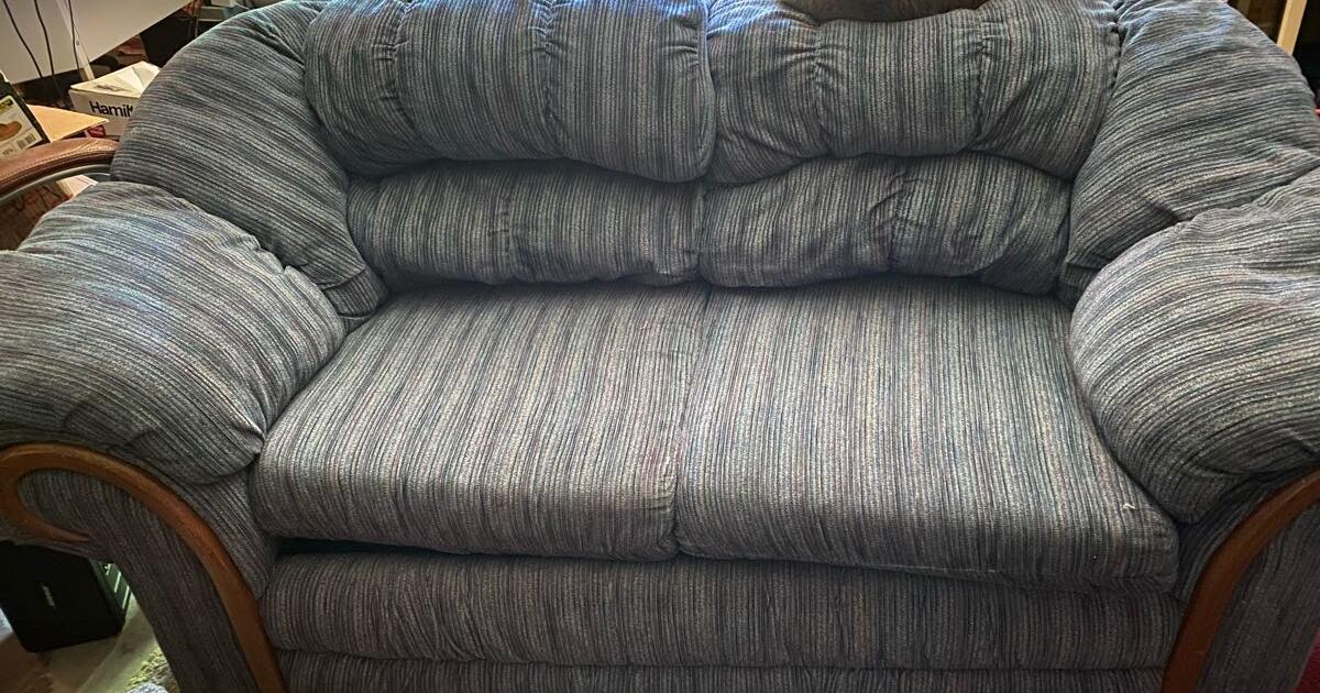 Sofa, Loveseat and Chair for 100 in Middleburg, FL Finds — Nextdoor