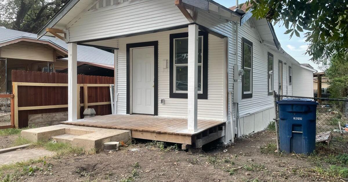 House for sale for 160000 in Hondo, TX For Sale & Free — Nextdoor