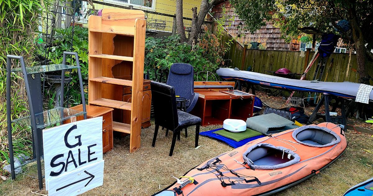 garage/yard/moving sale in Seattle, WA For Sale & Free — Nextdoor