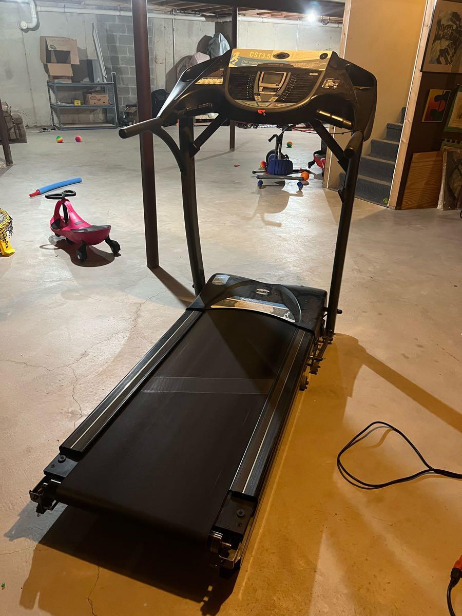 Horizon cst3 treadmill online for sale