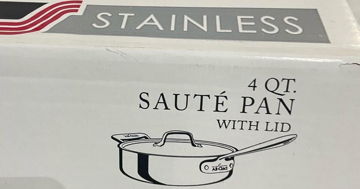 All Clad 4 Quart Sauté Pan with Lid for 65 in Fairfax Station, VA