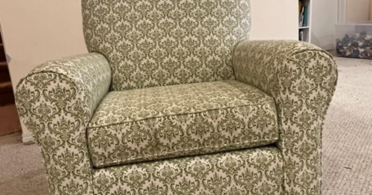 Well Loved Best Chairs Inc Hagen Swivel Glider 100 in Denver, CO