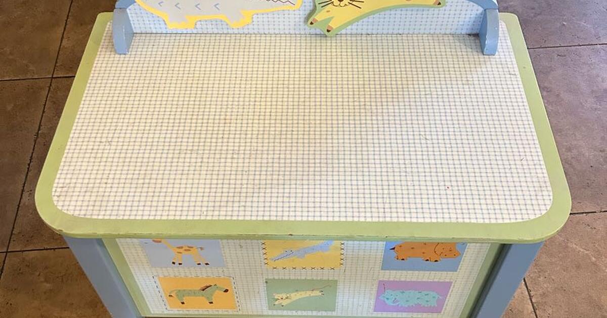 Kids toys box for 15 in Glendale, AZ For Sale & Free — Nextdoor