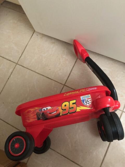 Lightning mcqueen discount wagon