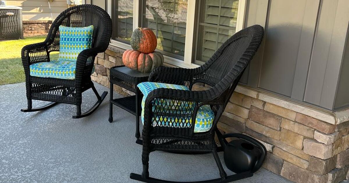 Single family home in the Orchards of Brannon Oak Farms for 679999 in