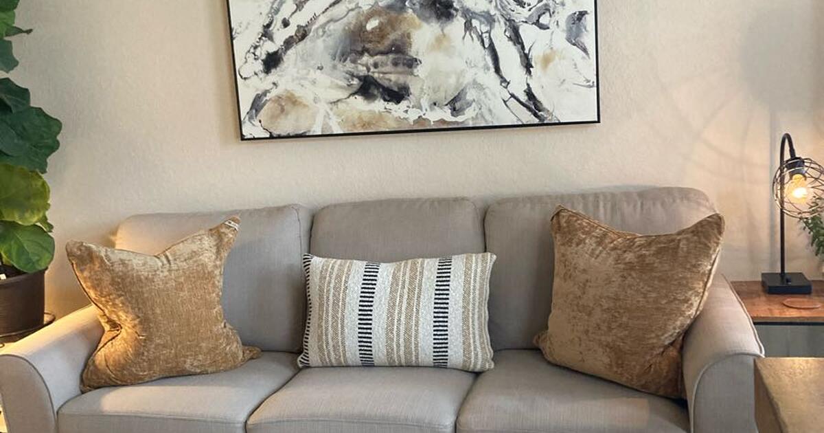 Off White furniture for sale for 600 in Fort Myers, FL For Sale