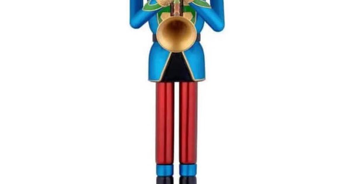 Home Depot 8 ft Anima Tronic nutcracker with LCD eyes for 225 in