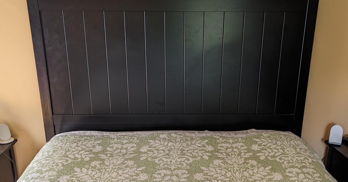 Queen bed frame + understorage drawers (IKEA) for 100 in Newark, DE