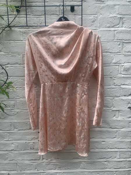topshop rose gold dress Topshop rose gold bodycon mini dress size 6 petite,