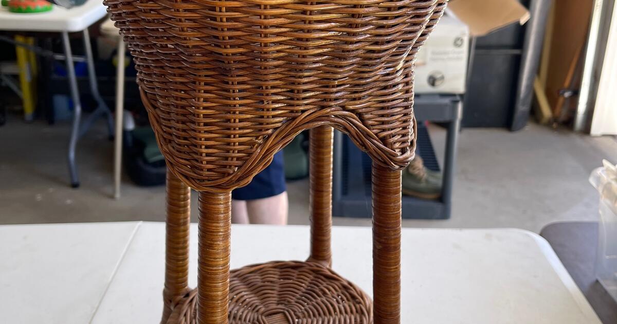 Multi Family Garage Sale for 100 in Ankeny, IA Finds — Nextdoor