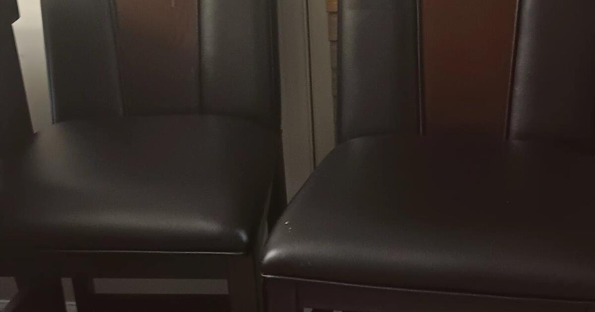 Real Wood SOPHIA VAGARA Furniture DINETTE SET in Austell, GA | For Sale & Free — Nextdoor