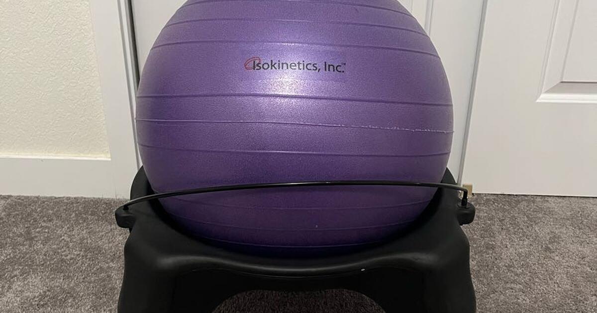 Medicine Ball Chair for 15 in Thornton, CO For Sale & Free — Nextdoor