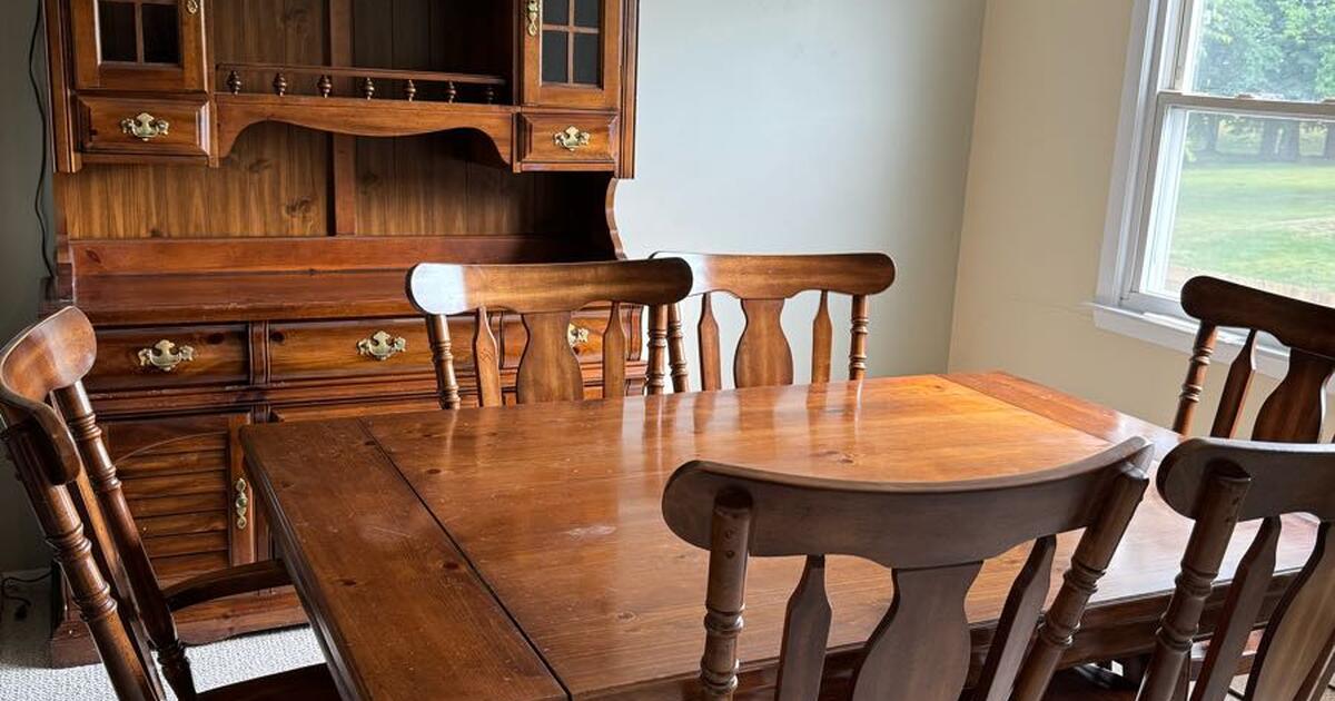 Dining Room Set For Free In Perth Amboy NJ For Sale Free Nextdoor dining-room-set-for-free-in-perth-amboy-nj-for-sale-free-nextdoor